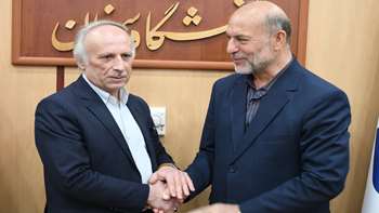 با اتحاد و همدلی فصل دیگری از تحول در دانشگاه سمنان آغاز می شود 